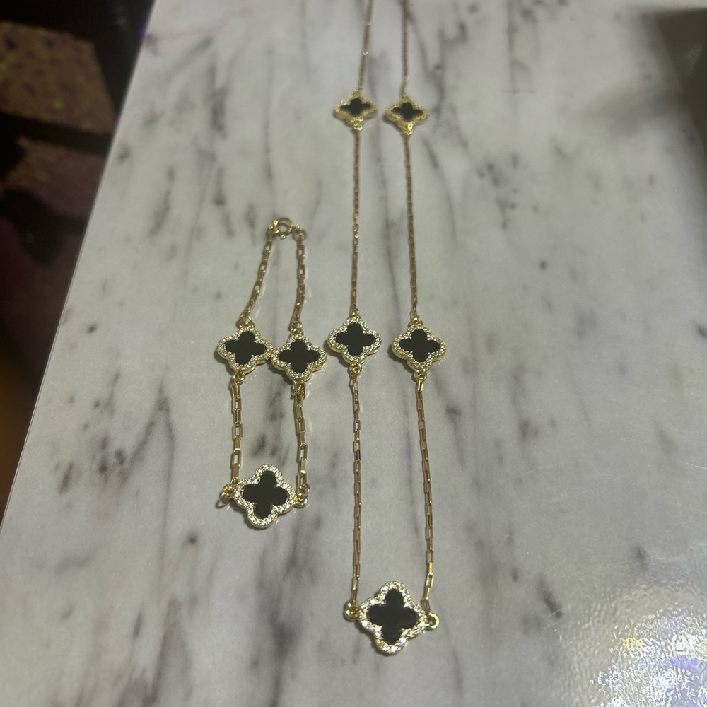 Elegant Gold Filled and Black Clover Necklace and Bracelet Set